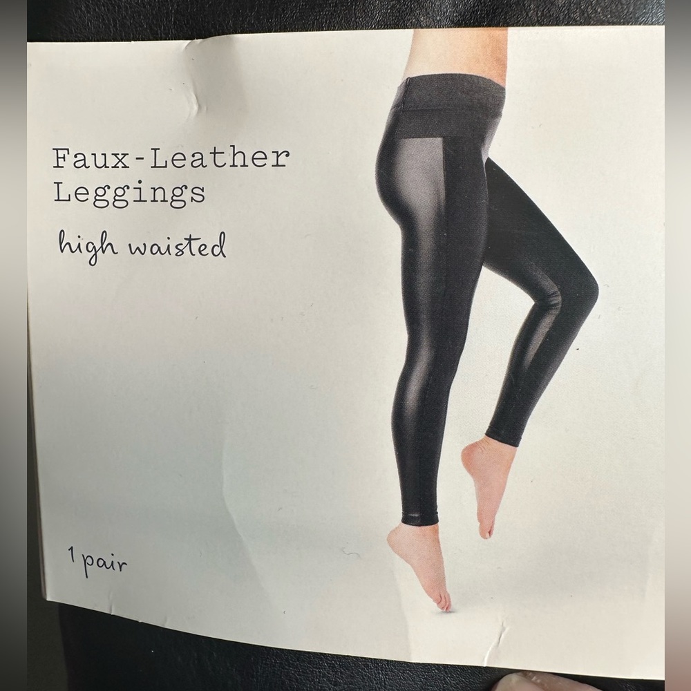 Womens Faux Leather High Waisted Leggings -small